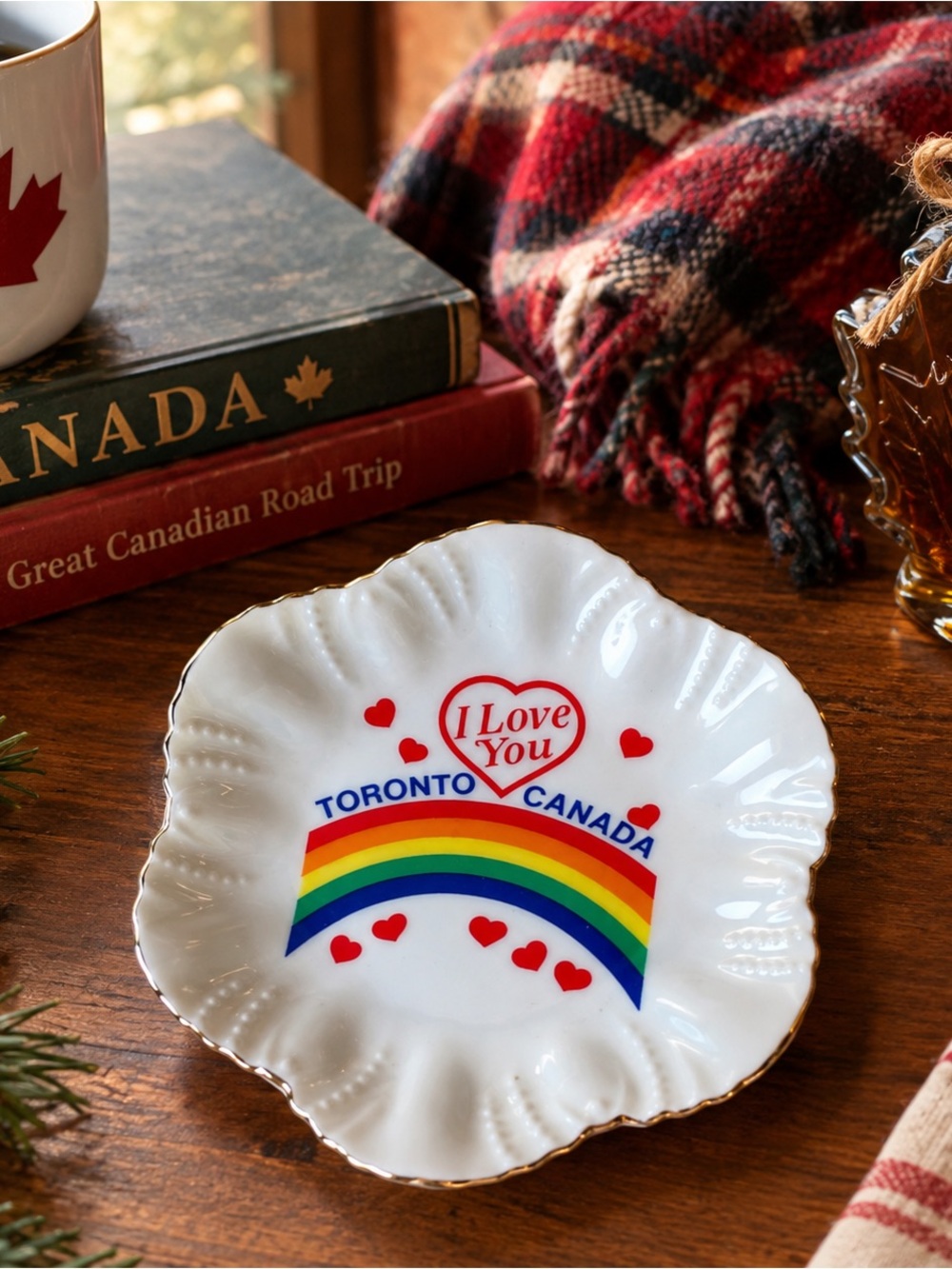 Vintage Giftcraft Toronto Canada Rainbow Souvenir Trinket Dish Made in Japan
